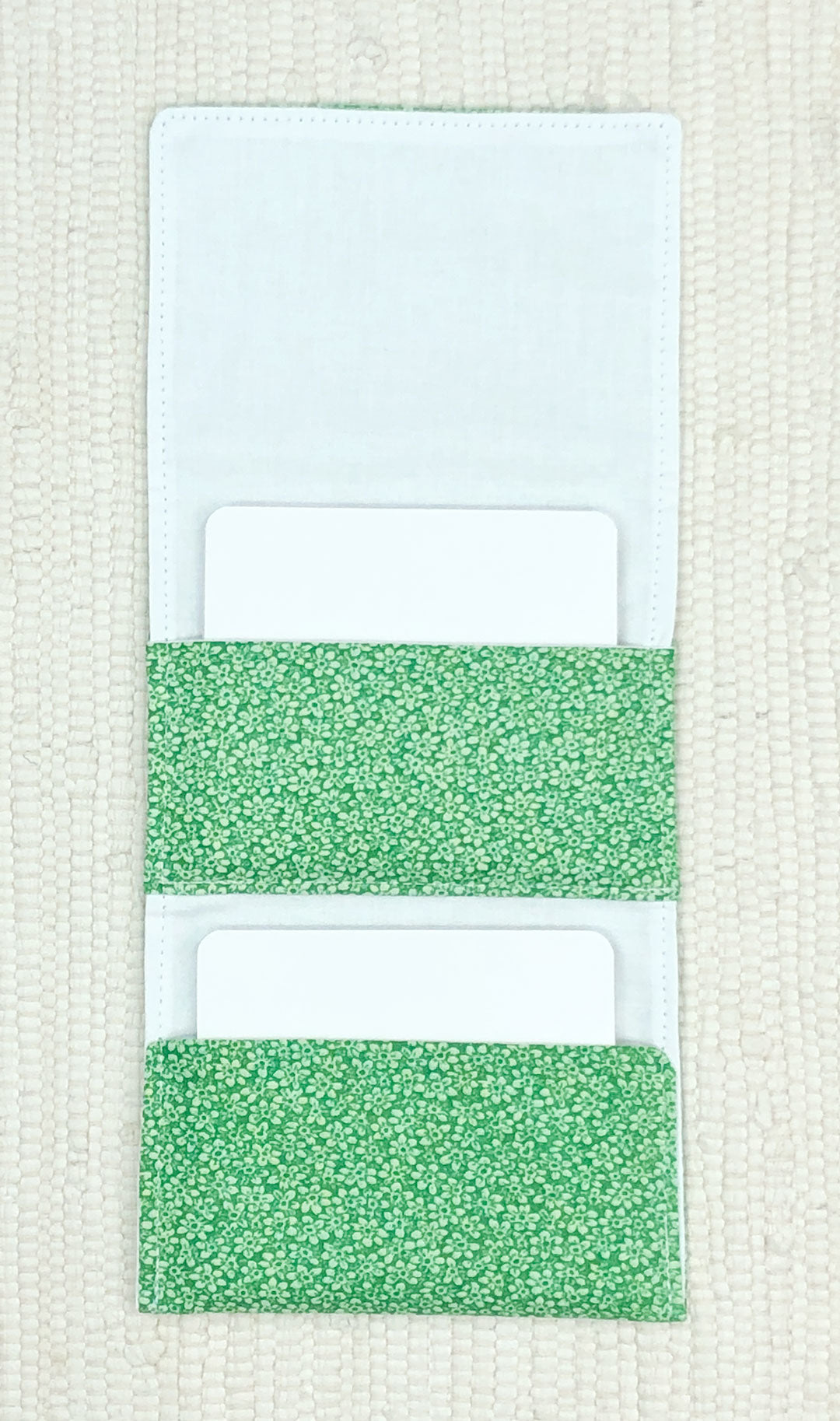 Green 2-pocket Fabric Organizers for Classroom Organization