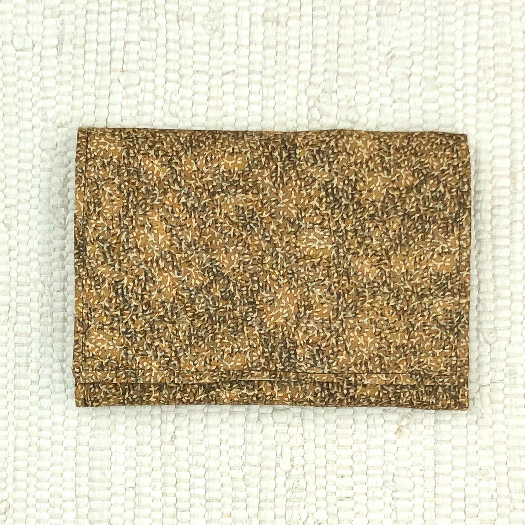 brown One-Pocket Fabric Organizer for Classroom Organization