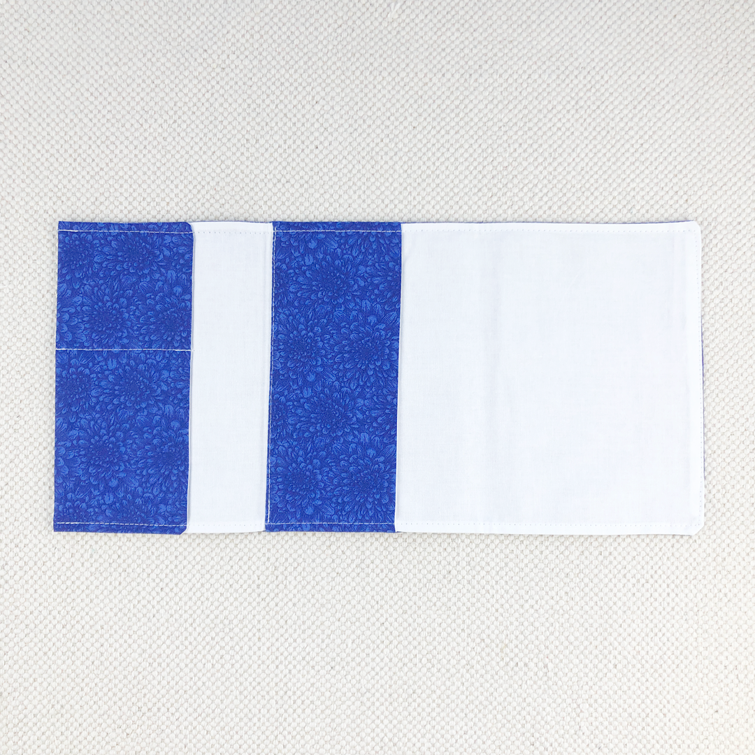 Chart-Sized 3-Part Card Pouches